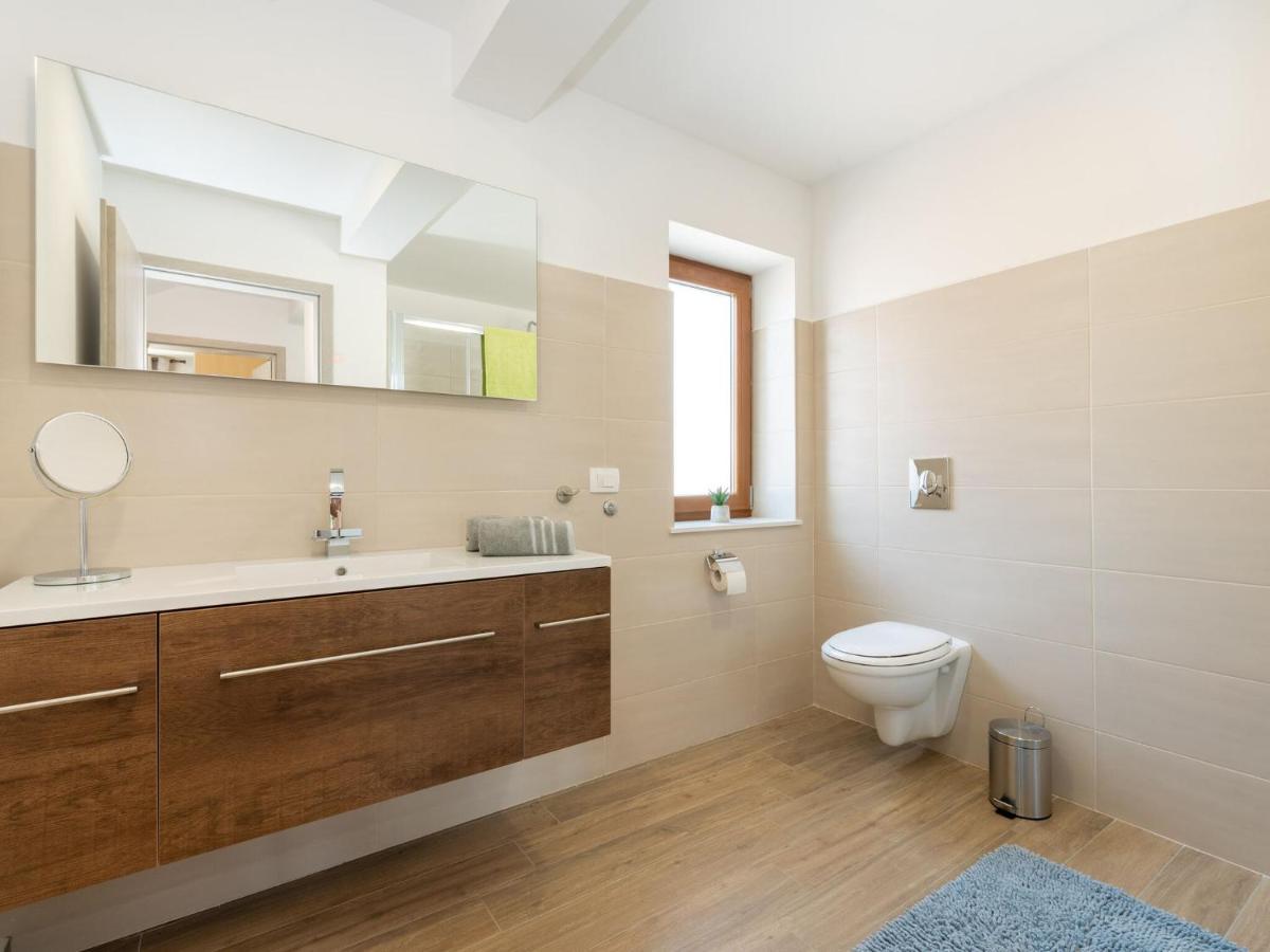 Tranquil Holiday Home In Labin With Private Swimming Pool Zewnętrze zdjęcie