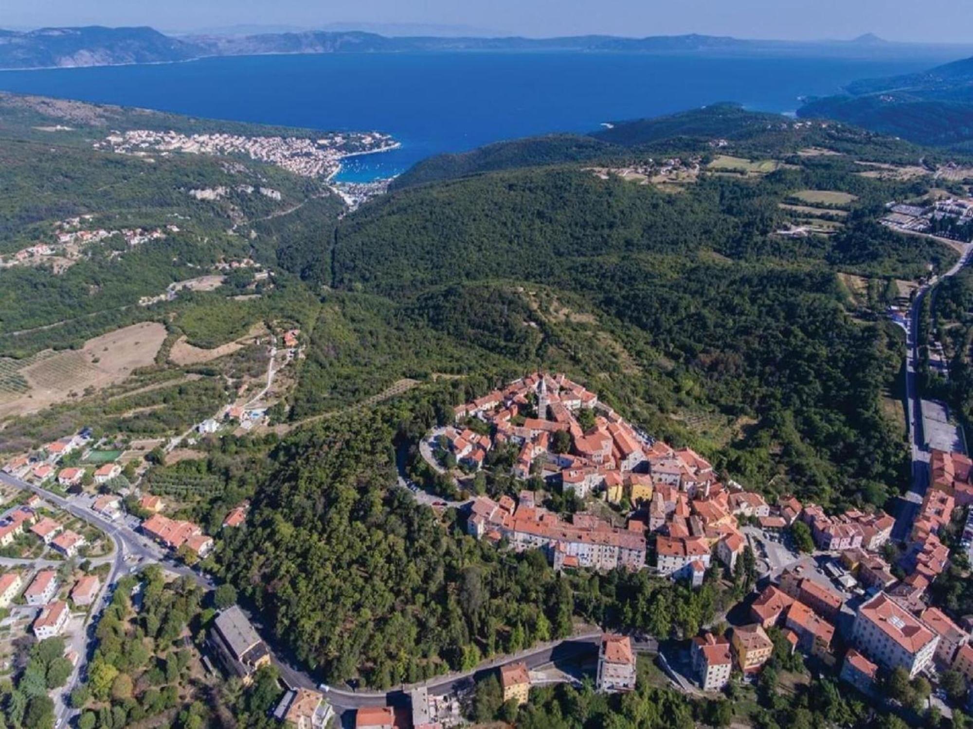 Tranquil Holiday Home In Labin With Private Swimming Pool Zewnętrze zdjęcie